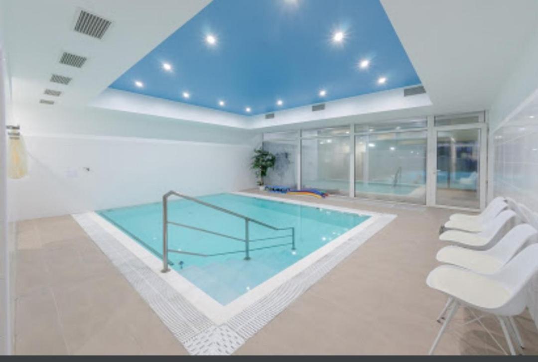 Apartmany Centro & Jacuzzi بييشتِني المظهر الخارجي الصورة