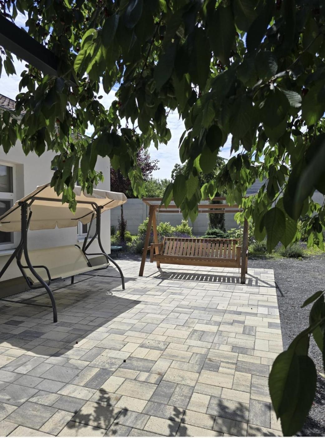 Apartmany Centro & Jacuzzi بييشتِني المظهر الخارجي الصورة