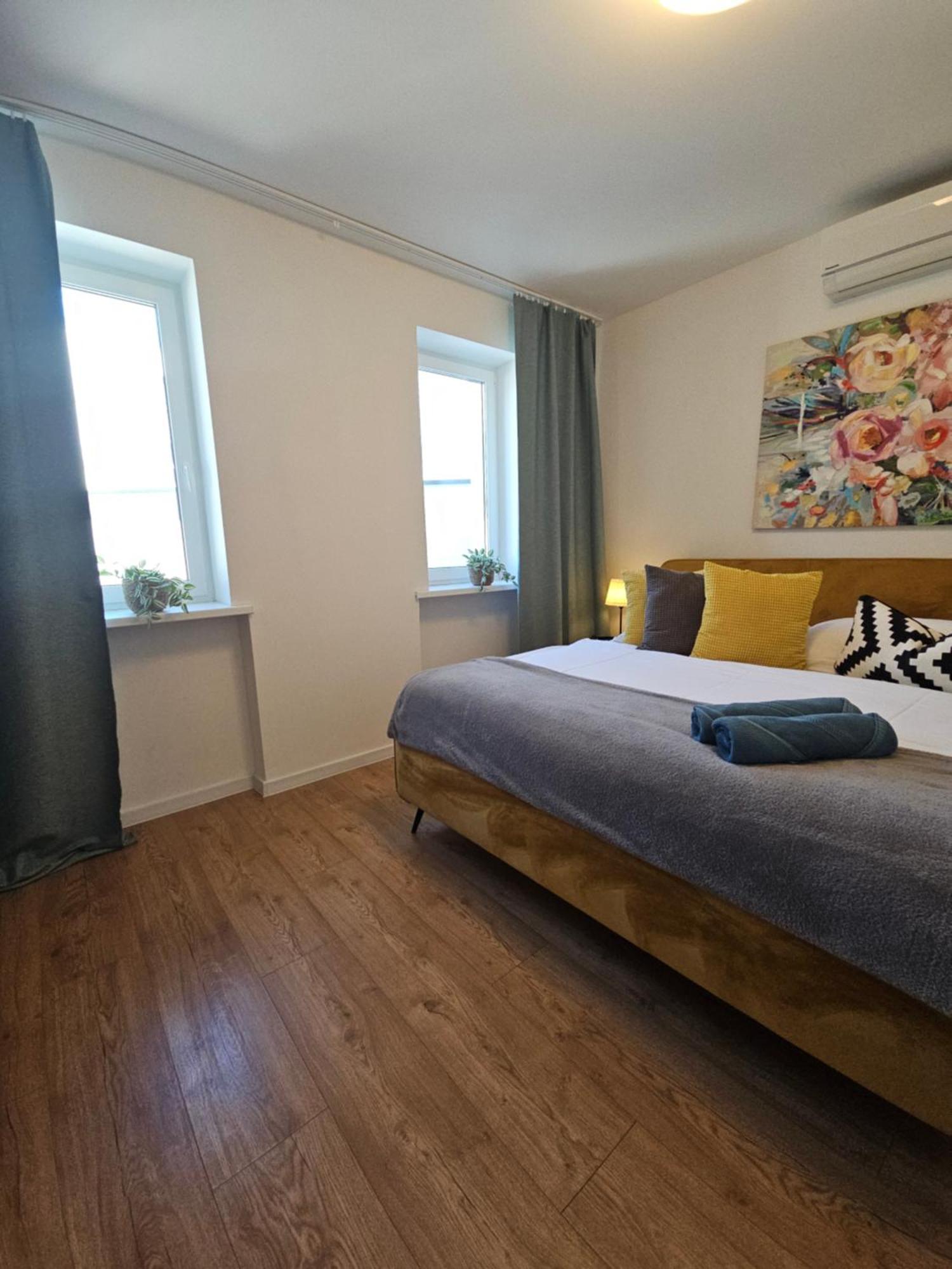 Apartmany Centro & Jacuzzi بييشتِني المظهر الخارجي الصورة